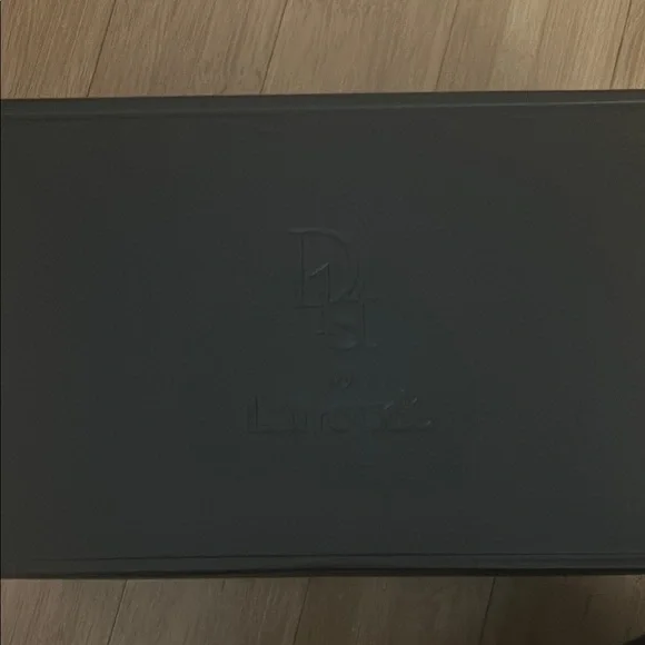 NWT Deena By Larroudé Wedge Sandal In Mushroom Grey Suede 6.5 - Picture 7 of 7